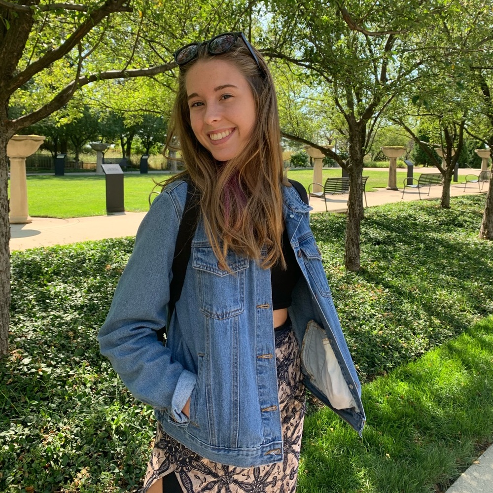 Meet your Posher, Hannah